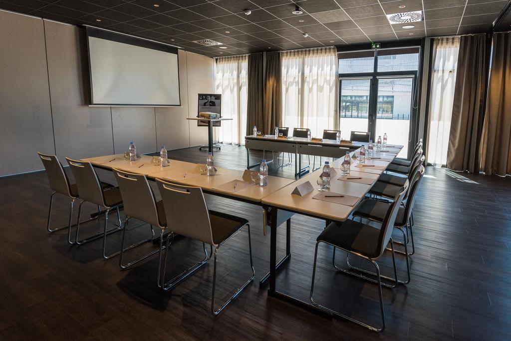 Mercure Cherbourg Centre Port Exteriör bild