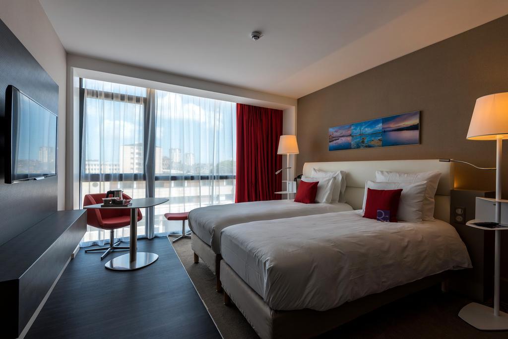 Mercure Cherbourg Centre Port Rum bild