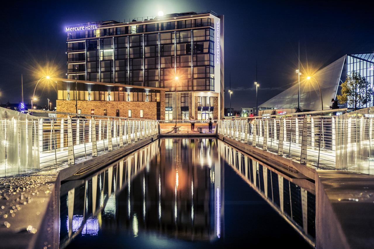 Mercure Cherbourg Centre Port Exteriör bild